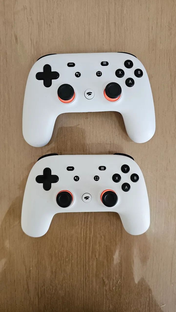 Google Stadia Premiere Edition Clearly White
