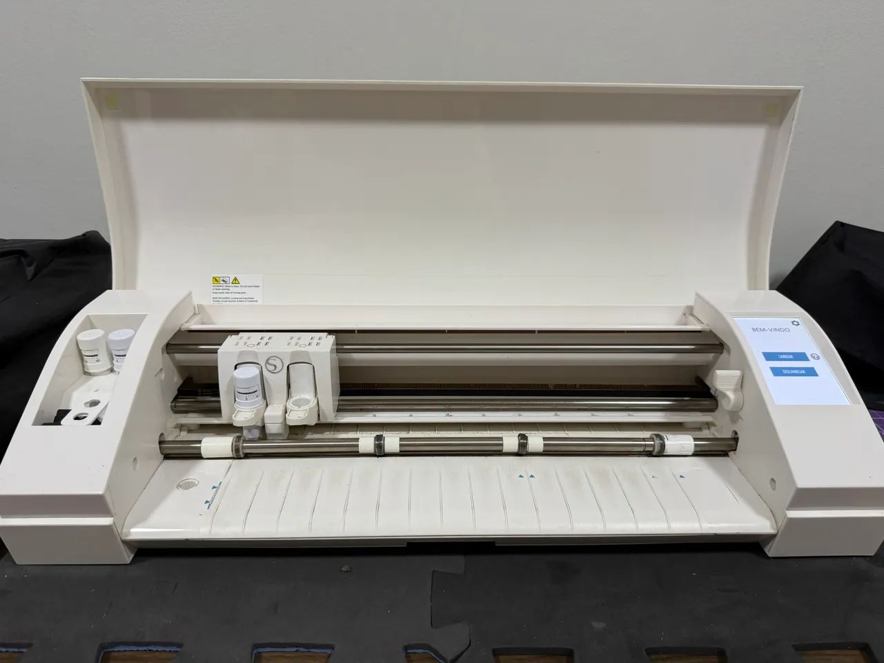 Silhouette Cameo 3