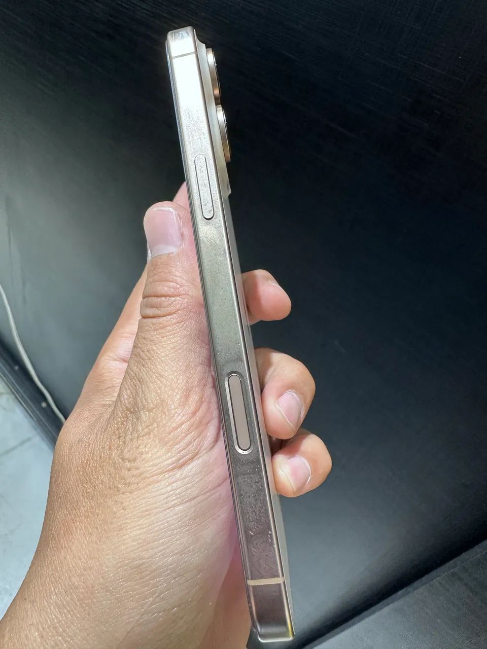 iPhone 16 pro Max 256 - Foto 3