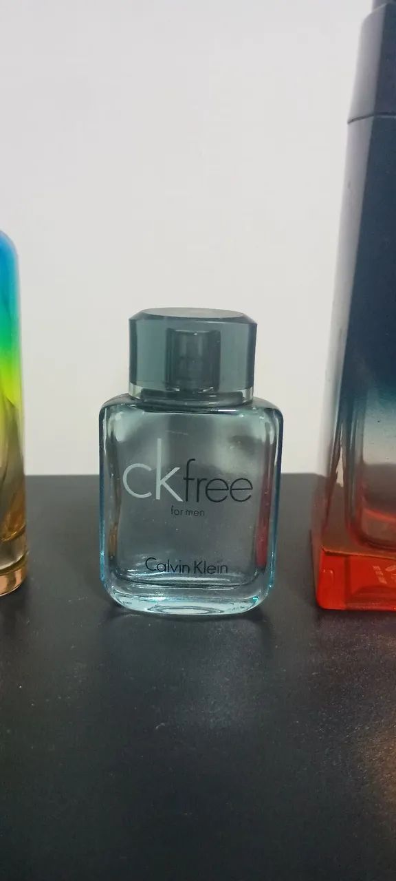 frascos de perfume - Foto 5