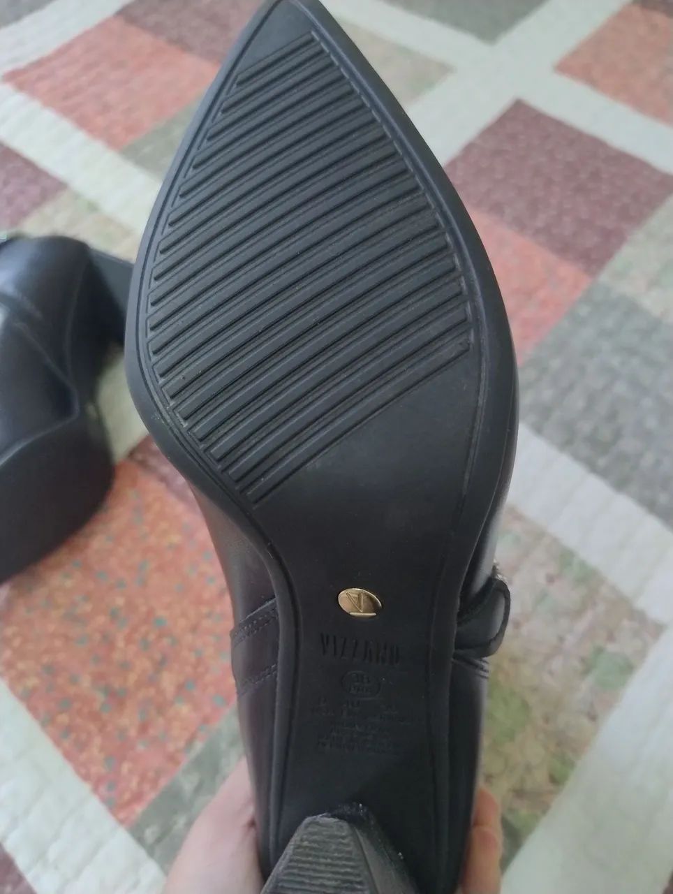 Bota marca Vizzano novíssima!!!  - Foto 3