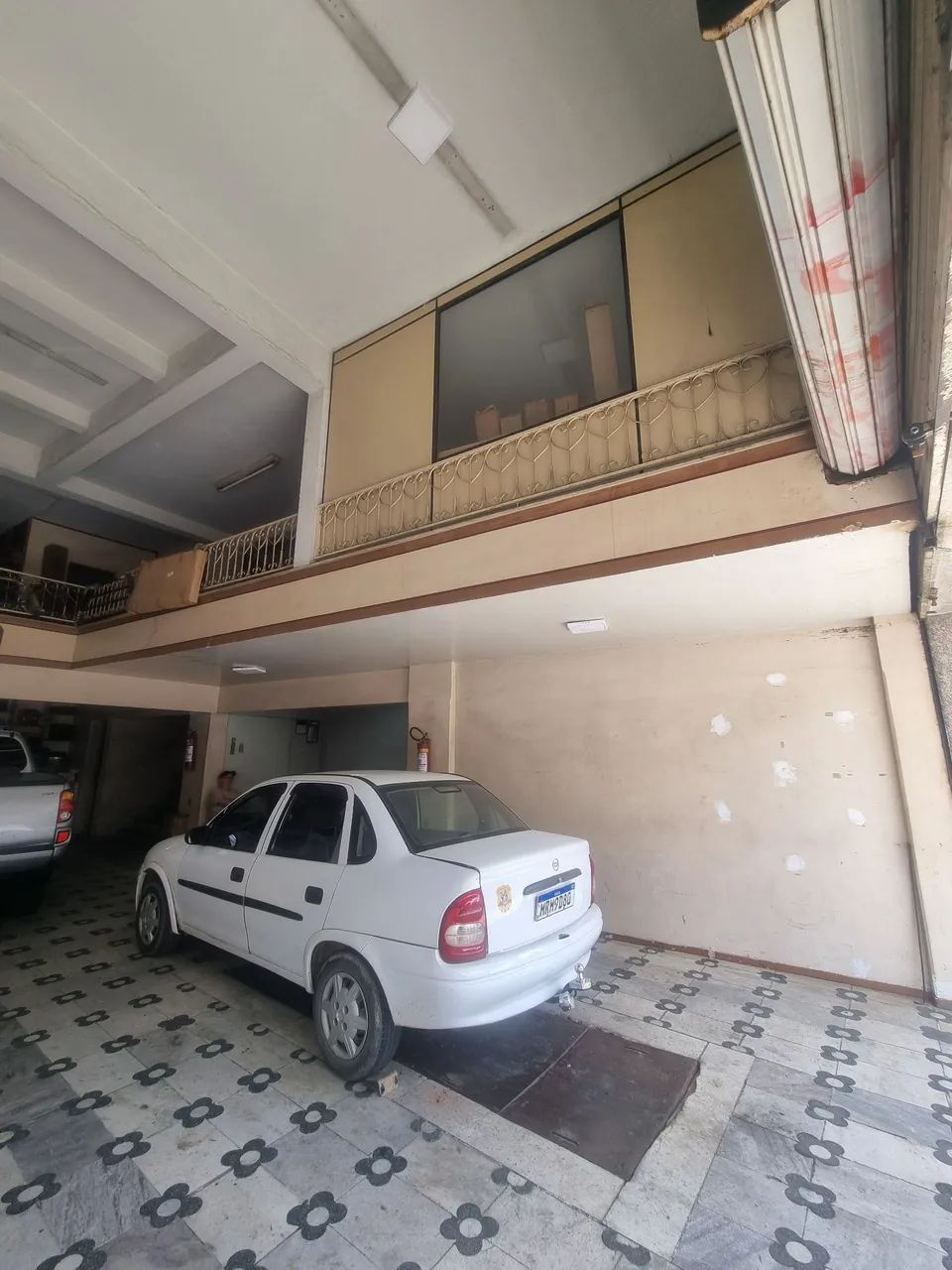 Ponto comercial no centro. Próximo Unined. Onde funciona FRANK SOM. - Foto 4