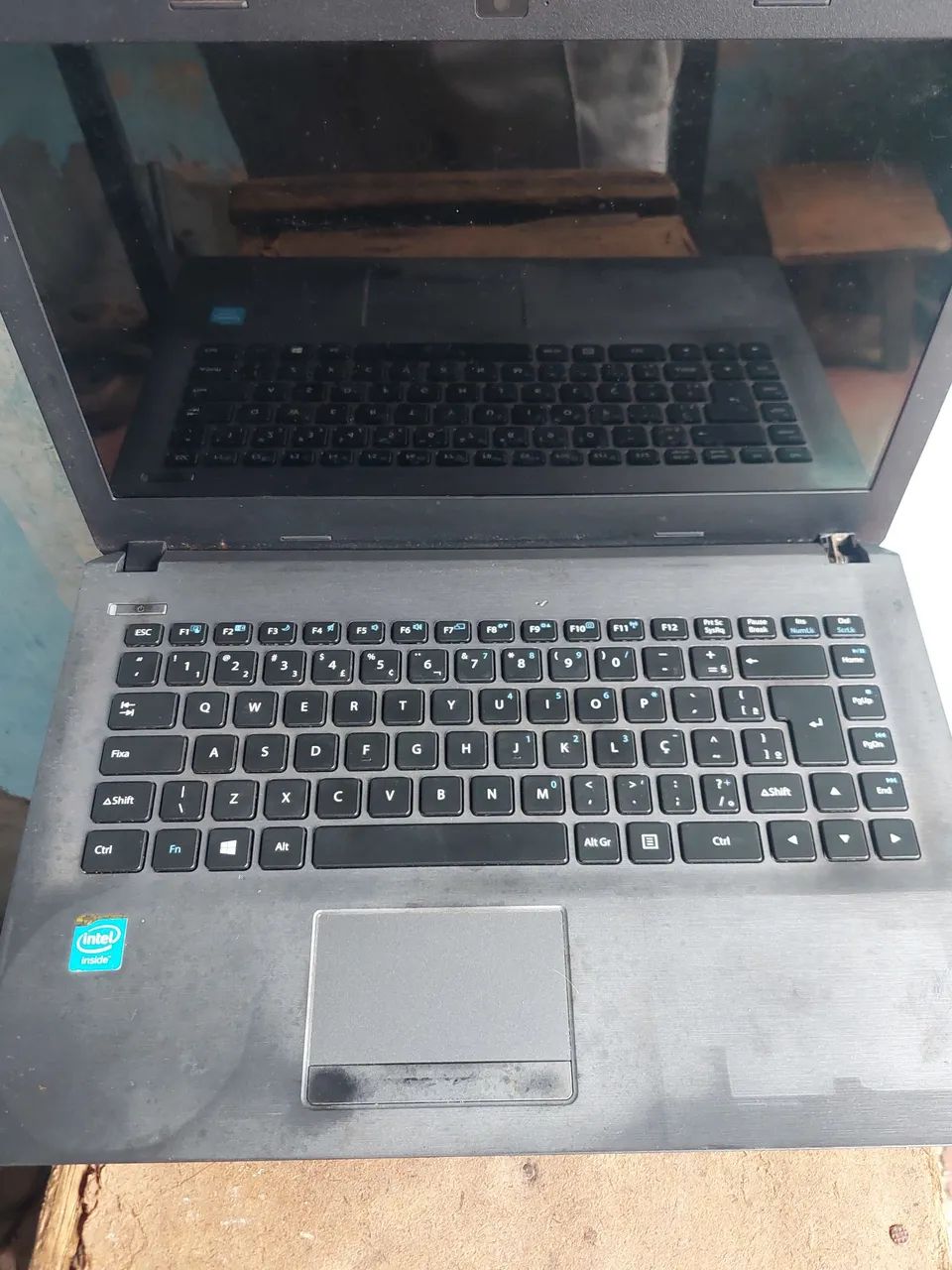 Notebook 4 de ram e 500 de armazenamento