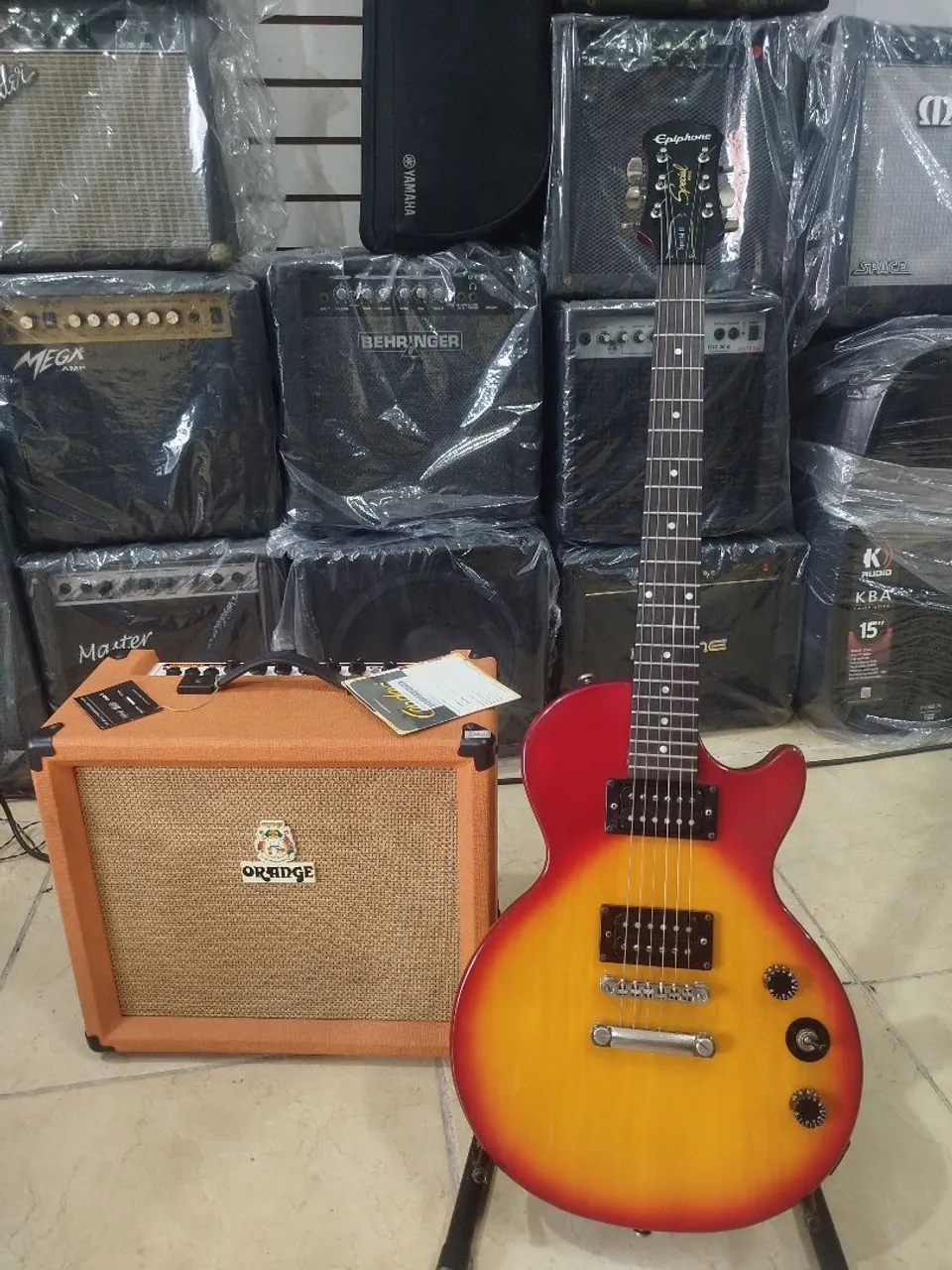 Guitarra Washburn N2 - Nuno Bettencourt Model - Instrumentos
