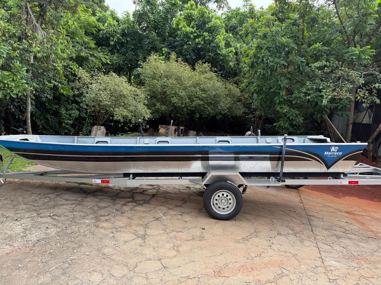 Canoa e carreta marreco 5 metros pronta entrega 