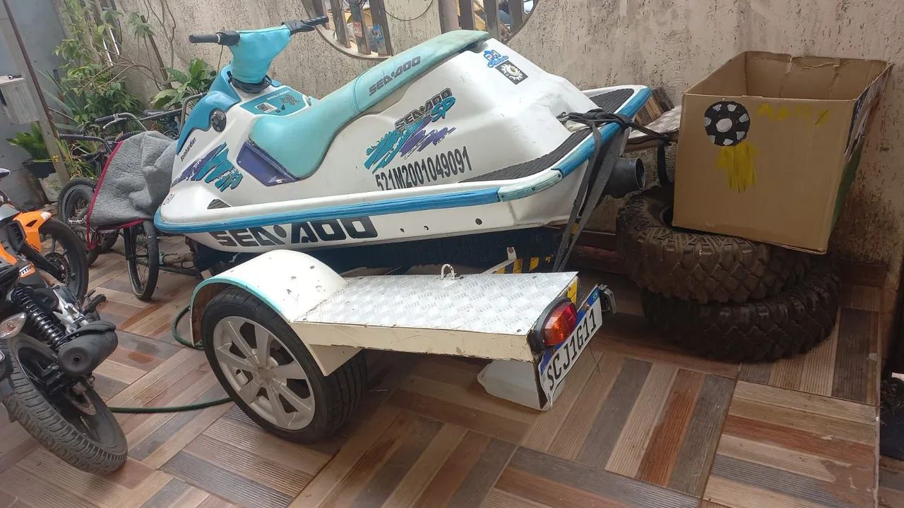 Jet ski 