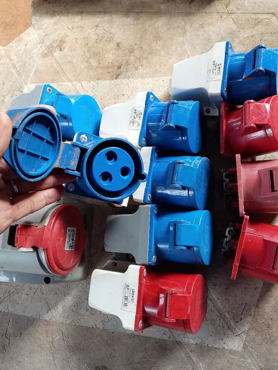 Tomadas - Foto 3