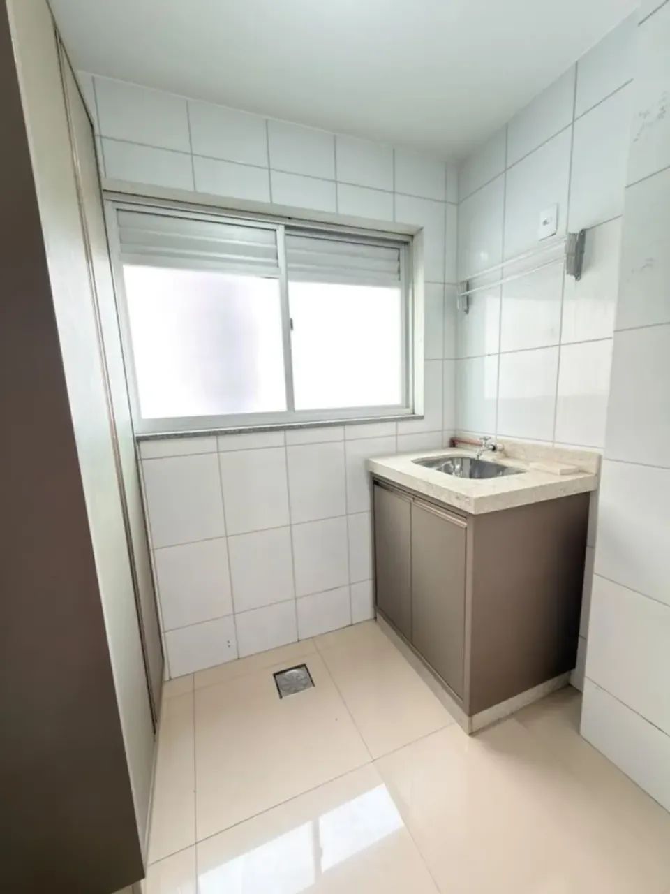 Apartamento Semi Mobiliado Centro/Pio Corrêa - Foto 4