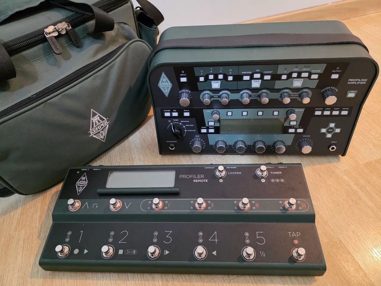 Kemper Profler Power Head 600 RMS com foot Controller com cabo e bag originais 
