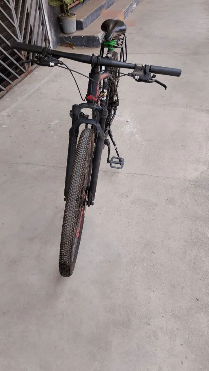 Bicicleta Oggi Aro 29 em excelente estado - Foto 3