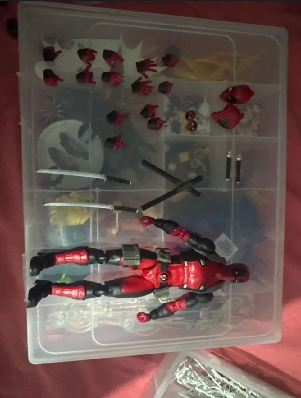 Deadpool bootleg mafex  - Foto 4