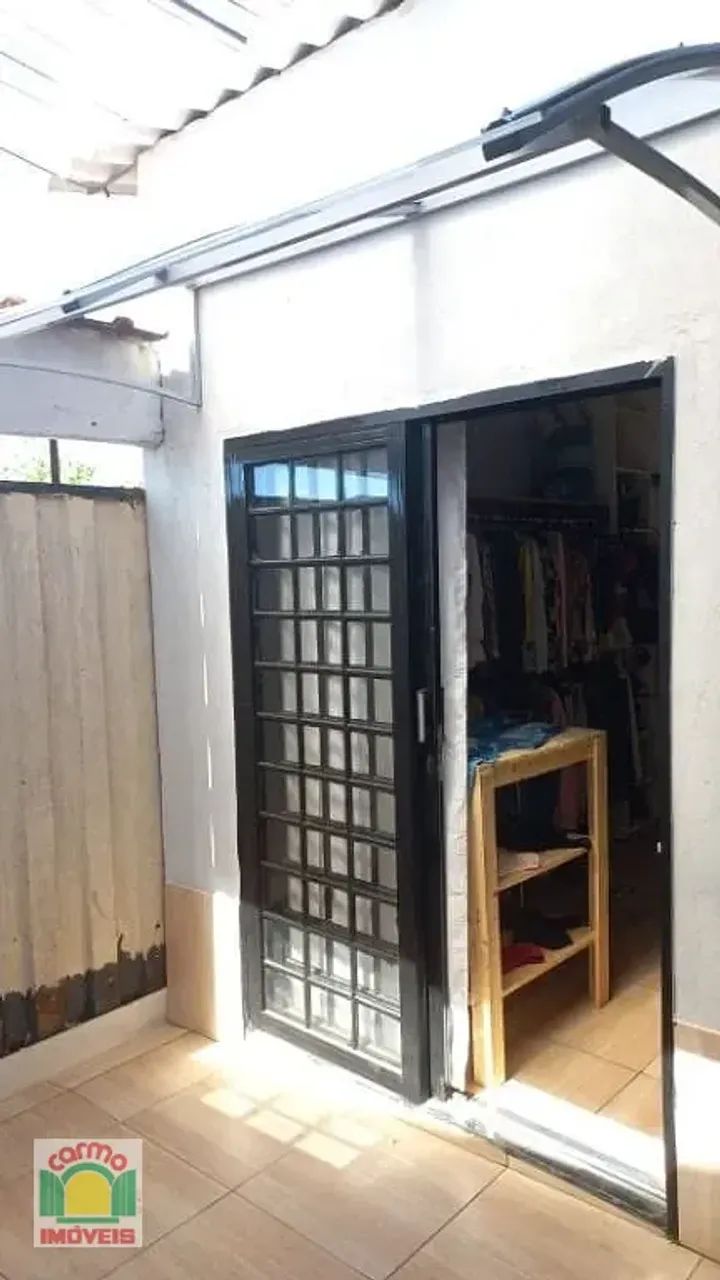 Vendo casa e kitnet no Parque braslia