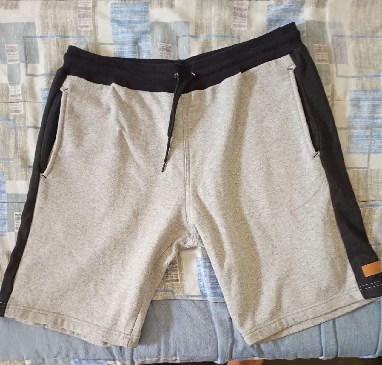 Bermuda hot paradise cinza GG - Foto 5
