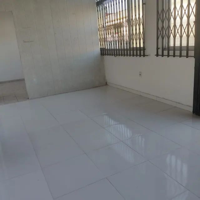 Alugo casa 2/4 altos Cremação