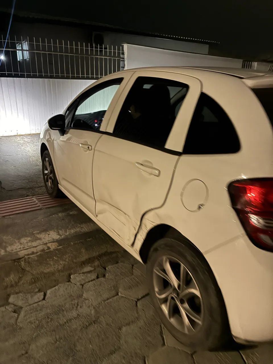 Citroen C3 Attraction Pure Tech 1.2 Flex 12V MEC 2017 - Foto 5