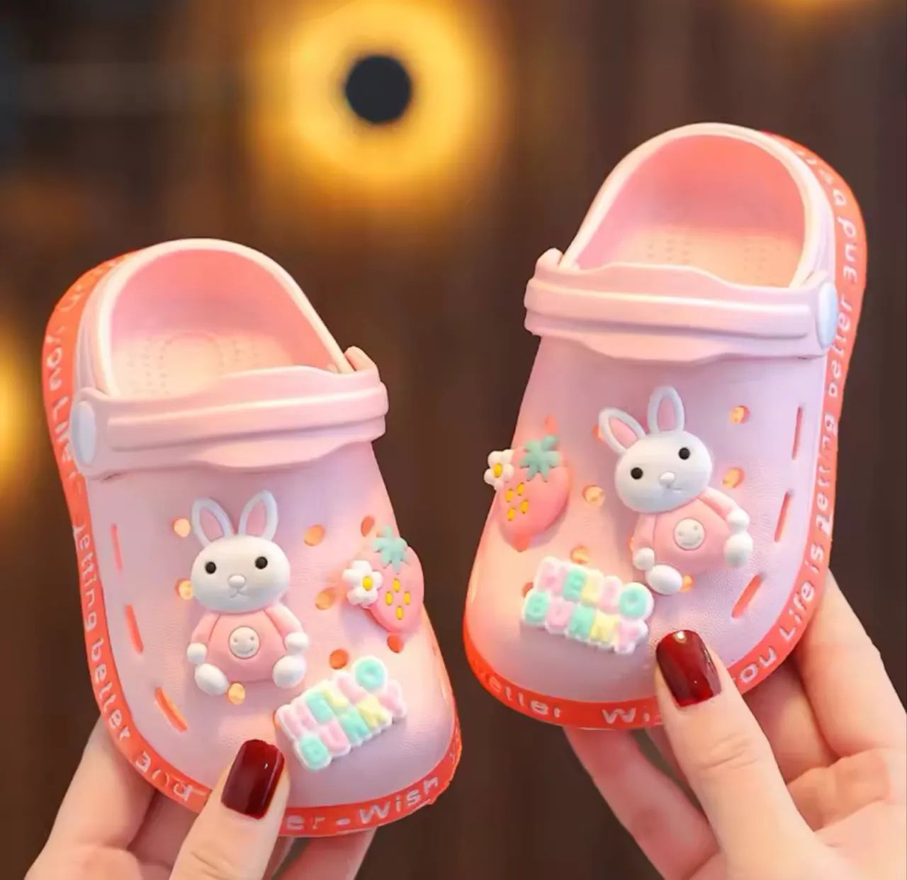 Vendo crocs de bb