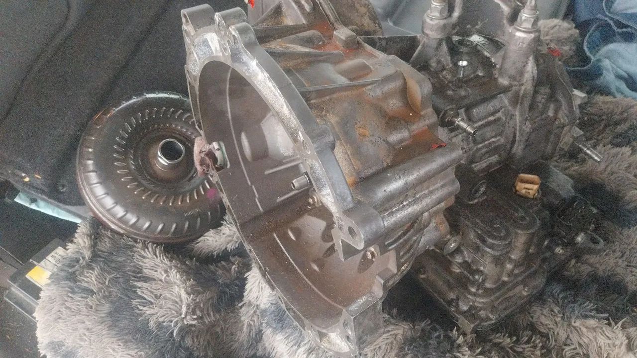 Câmbio automático ford focus pra arrumar só 600 - Foto 3