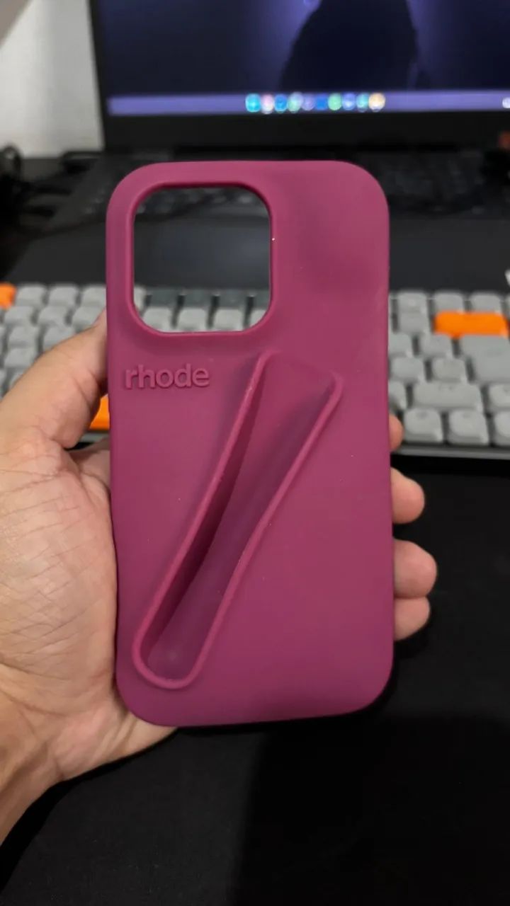 Capa/Case - iPhone 15 Pro - Rhodes - Com Gloss - Foto 5