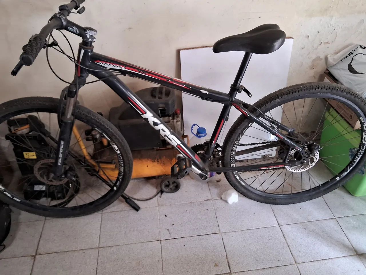 Bicicleta Aro 29 quadro em alumínio 