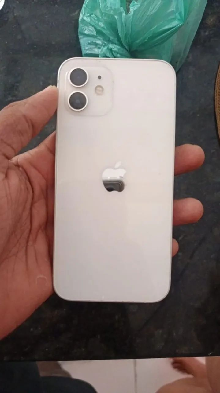iPhone 12 