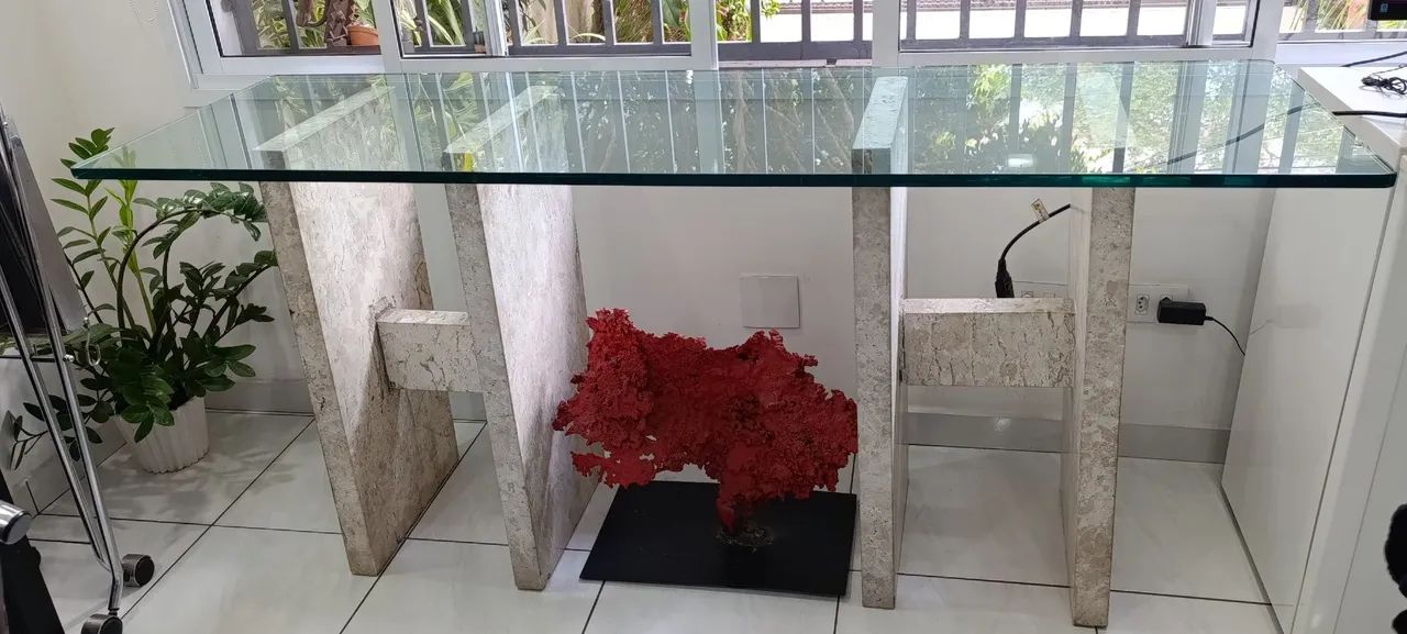 Aparador de Vidro  Temperado com Mármore Peça Elegante e Exclusiva - Foto 2