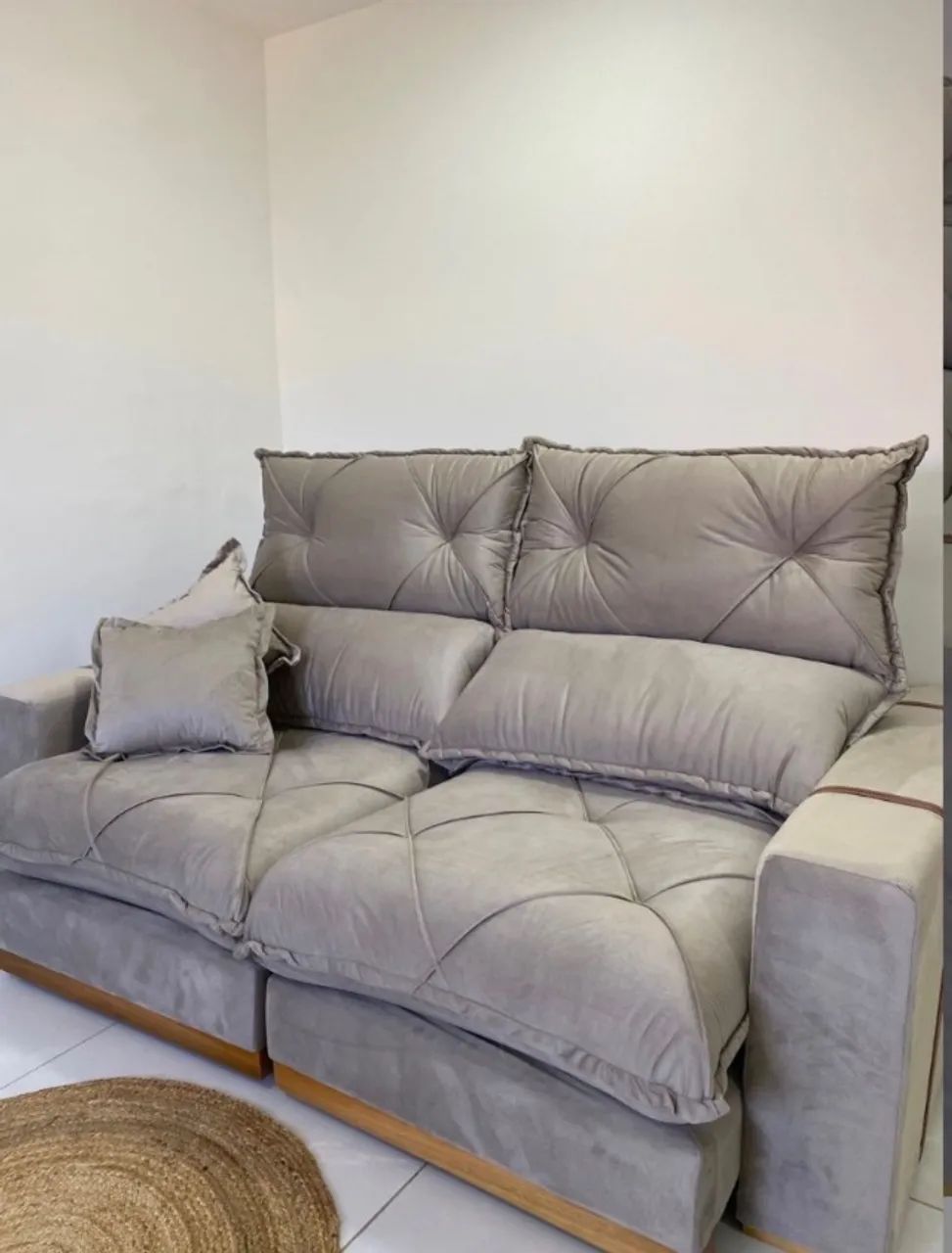 Sofá Retrátil e Reclinável Ravena 250 cm