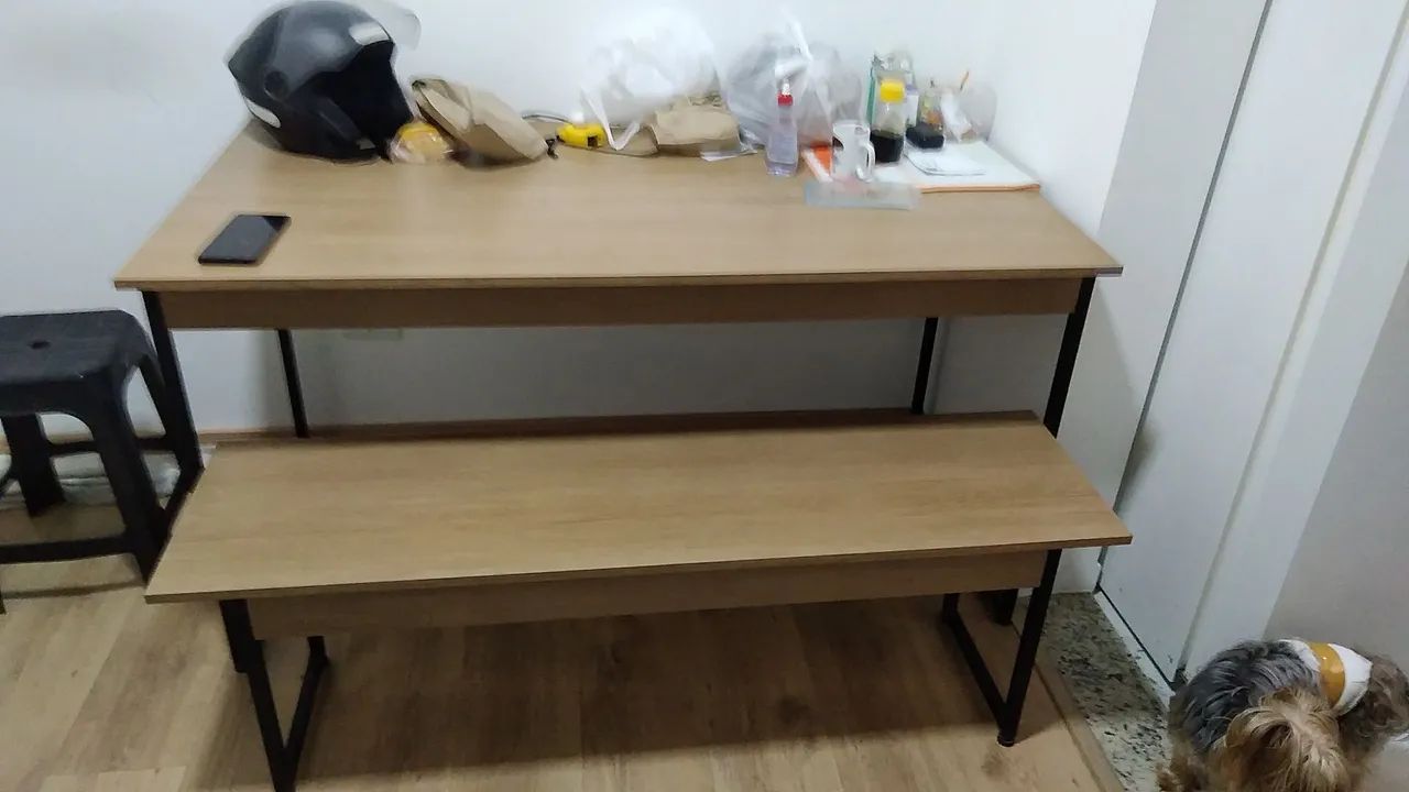 Mesa e bancada
