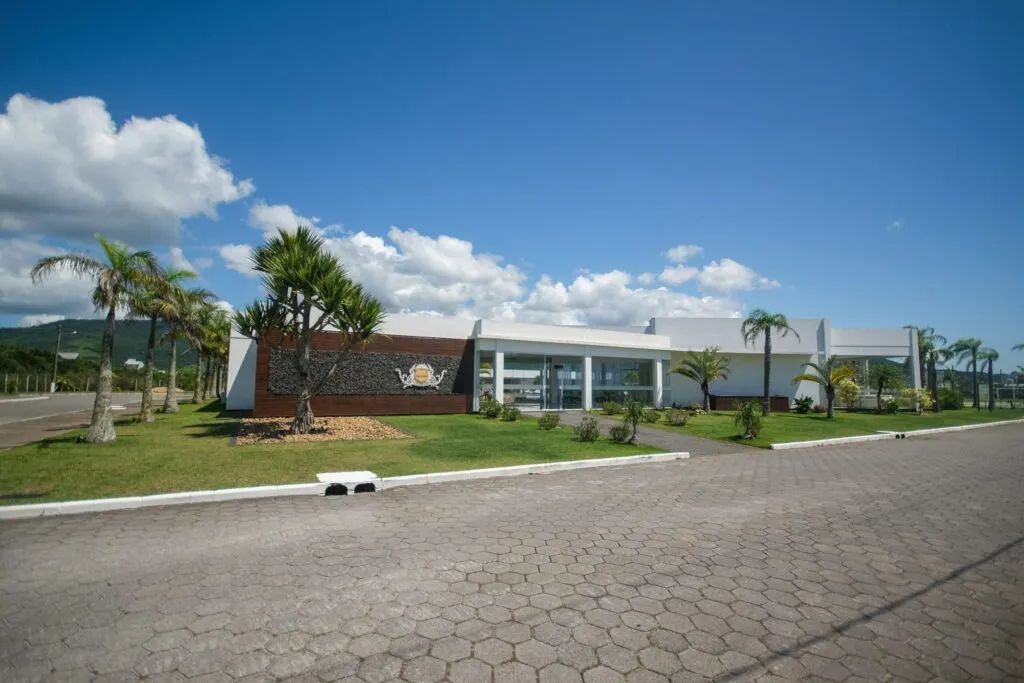 Casa com 6 dormitórios- Condomínio Garopaba Internacional, Garopaba/SC