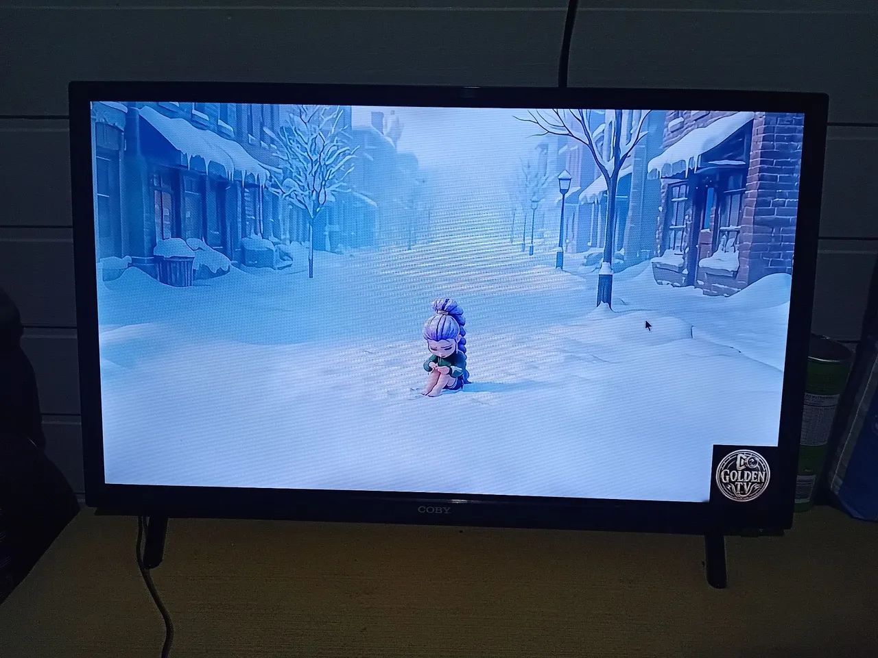 Vendo essa TV 32 polegadas smart 