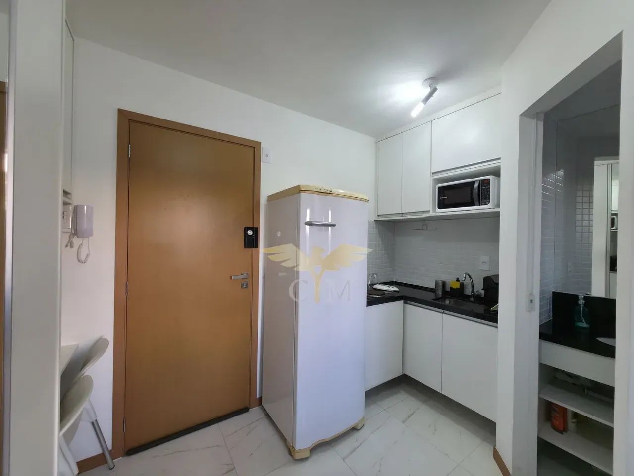 Studio, Muito Bem Distribuído Em 16M² E 1 Vagas Rotativas No Costa Azul. FI9BEH - Foto 7