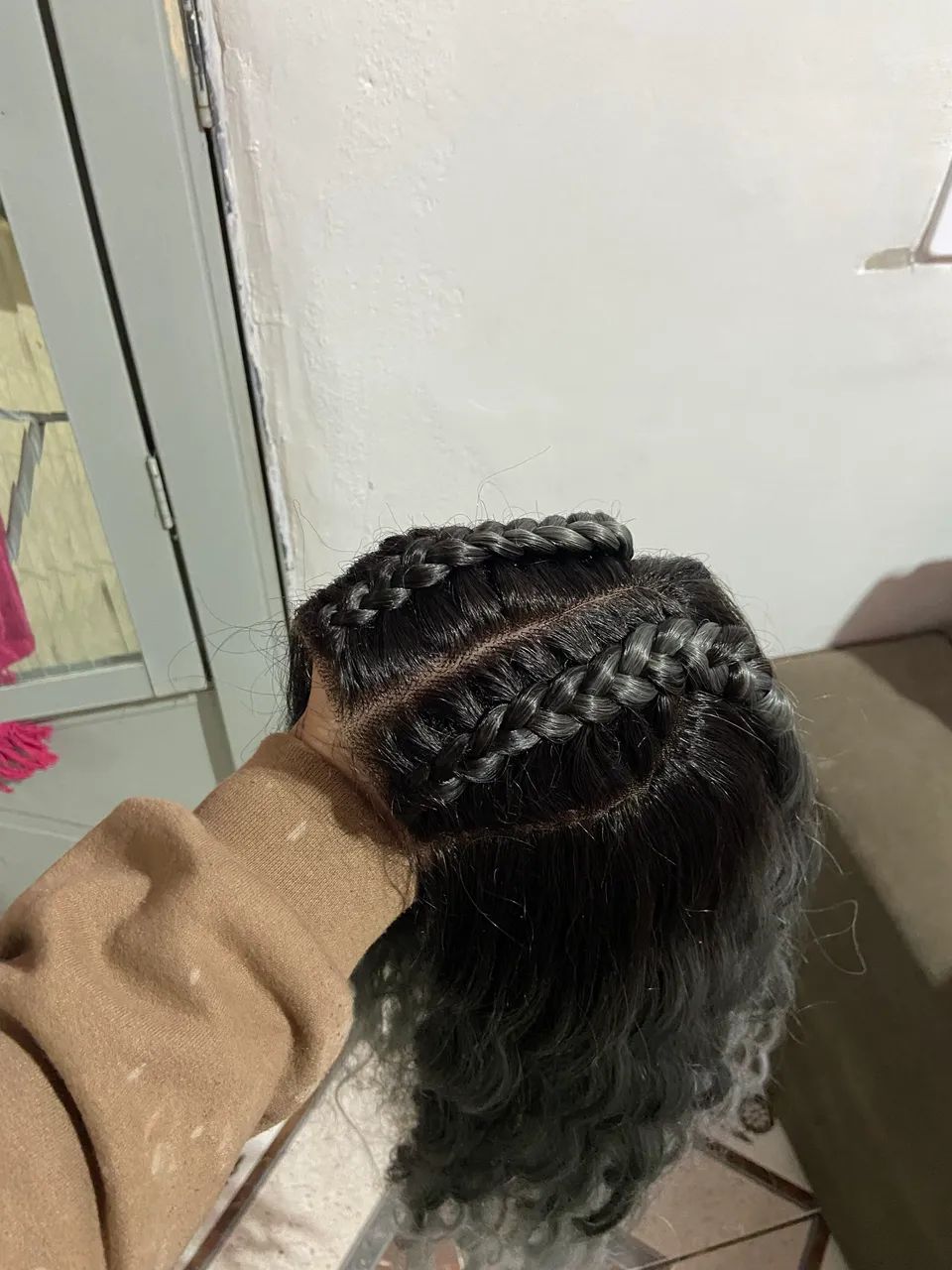 Lace Front Ondulada Preta com Cinza - Fibra Premium - Foto 3