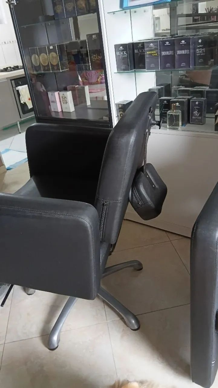 Cadeira de cabeleireira  - Foto 2