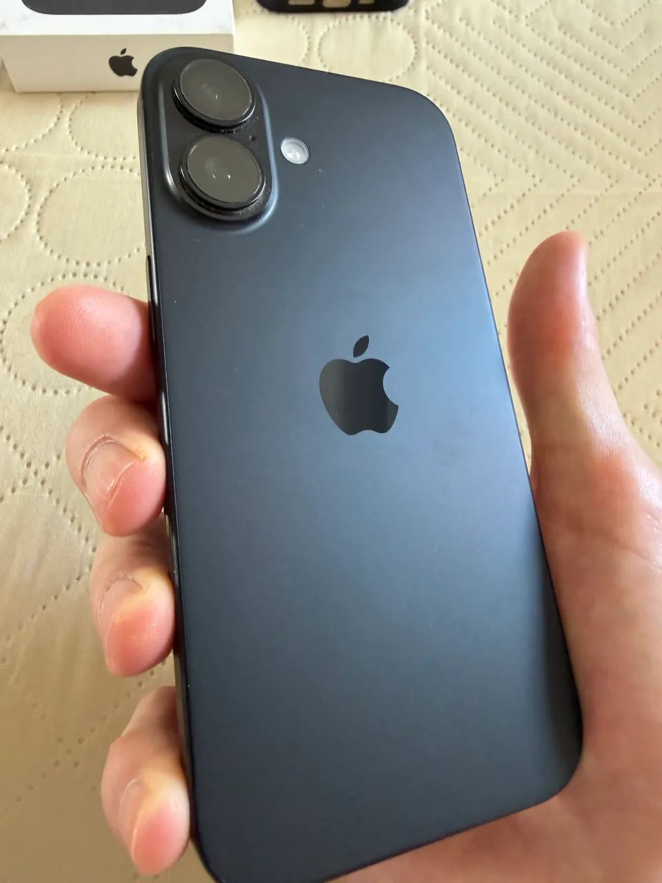 iPhone 16 128GB preto  - Foto 5