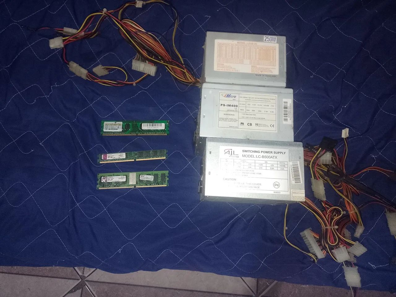 Peças de computador, usadas e antigas, para testes - Foto 3
