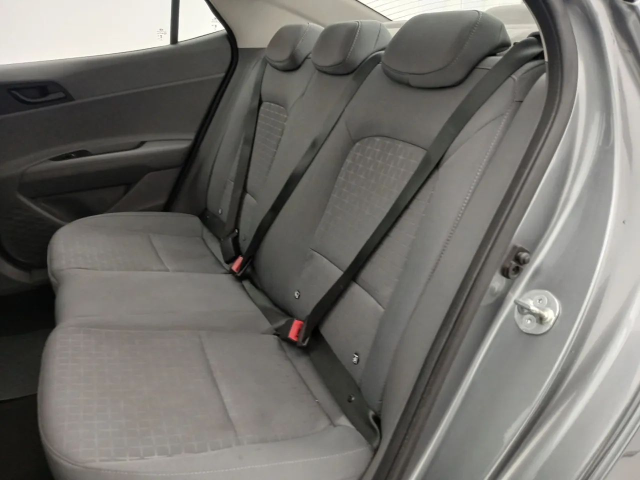 Hyundai HB20S Comfort 1.0 Flex 12V Mec., foto 17 de 18