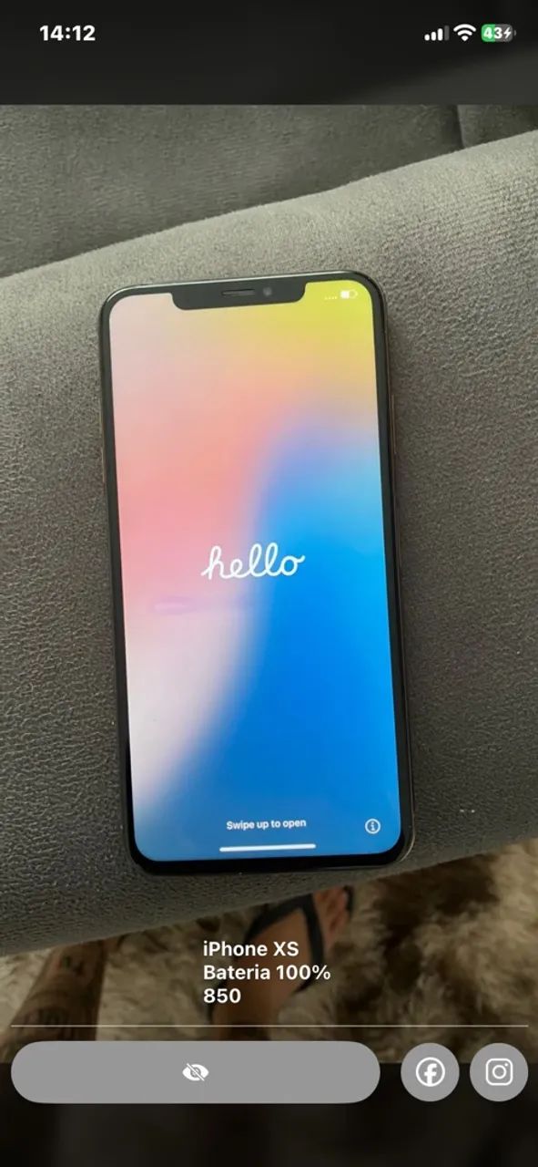 iPhone XS