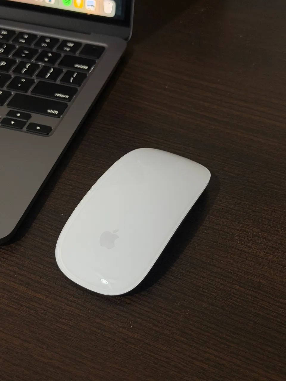 MacBook Air M2 13 polegadas 256GB Cinza + Magic Mouse 2 - Estado de Novo - Foto 3