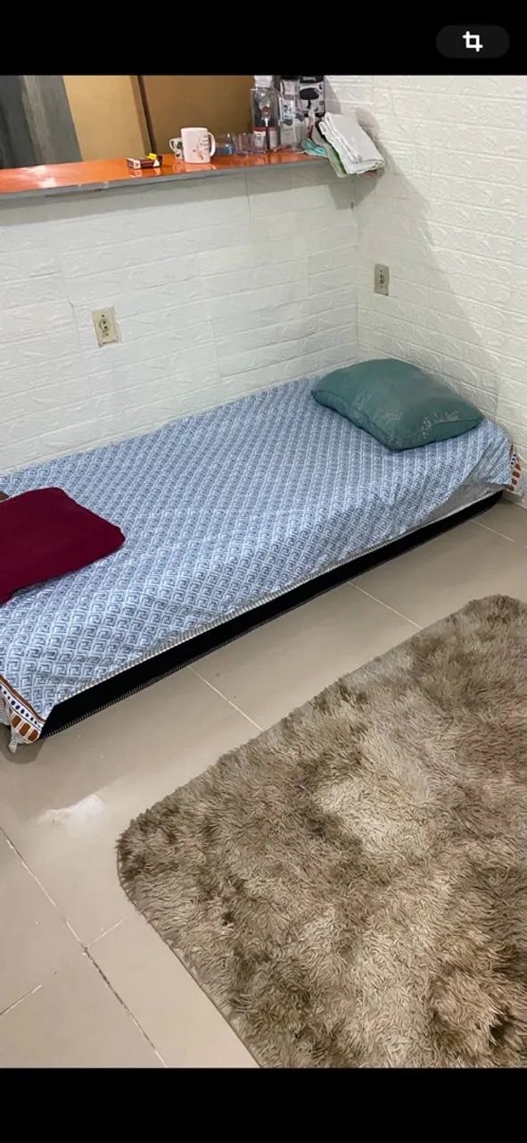 Cama de solteiro com colchão acoplado 