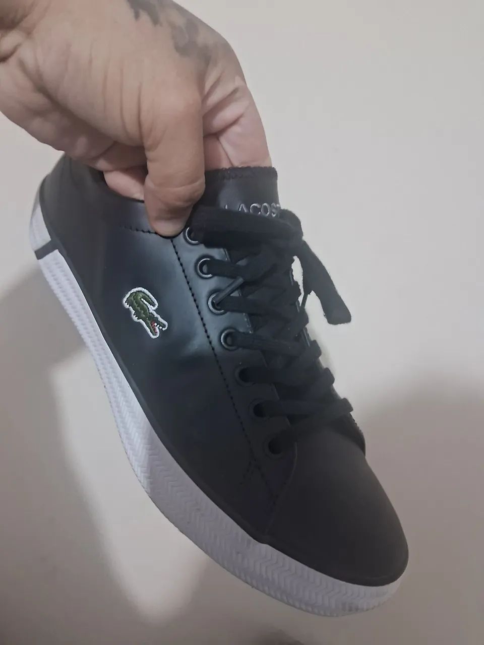 Tenis lacoste tam 40