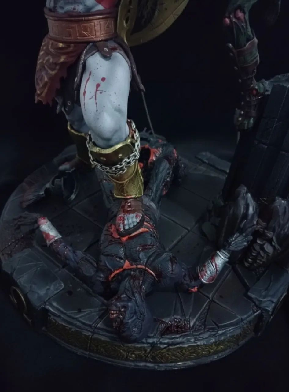 KRATOS GOD OF WAR 55CM - Foto 3