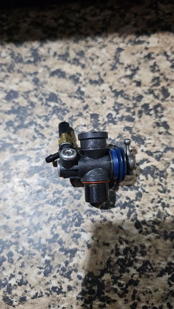 Rc Automodelo Carburador Trx3.3 usado 