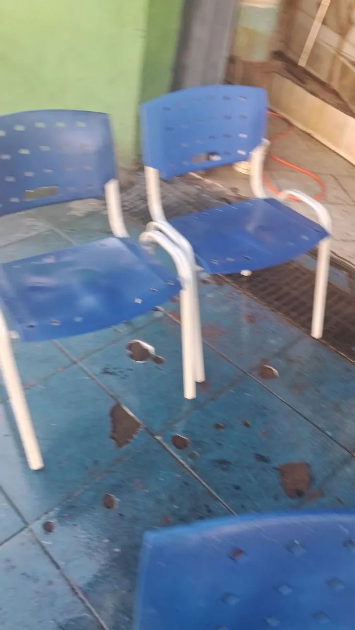 Cadeiras ferro com plástico  - Foto 2