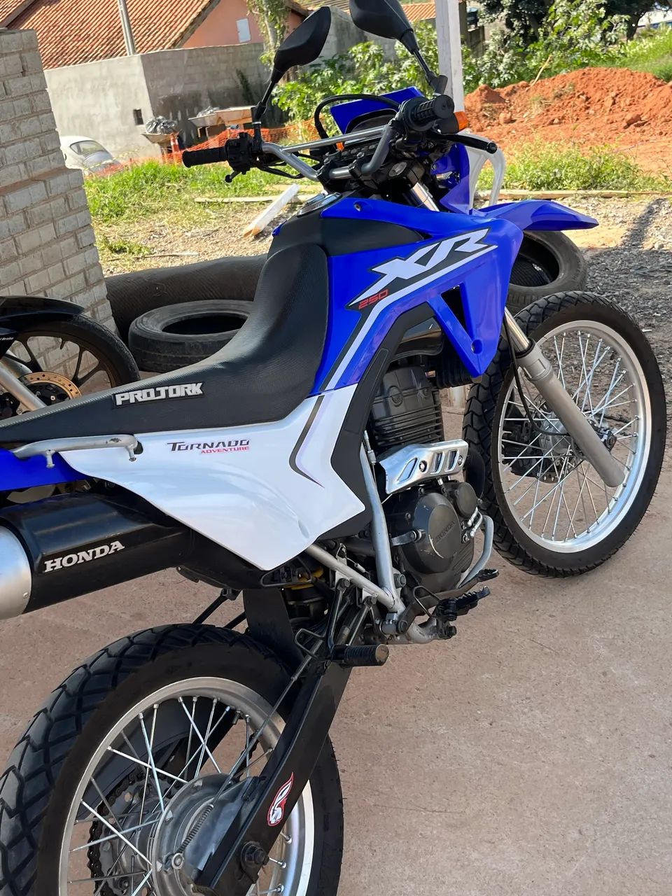 XR TORNADO 250  - Foto 2