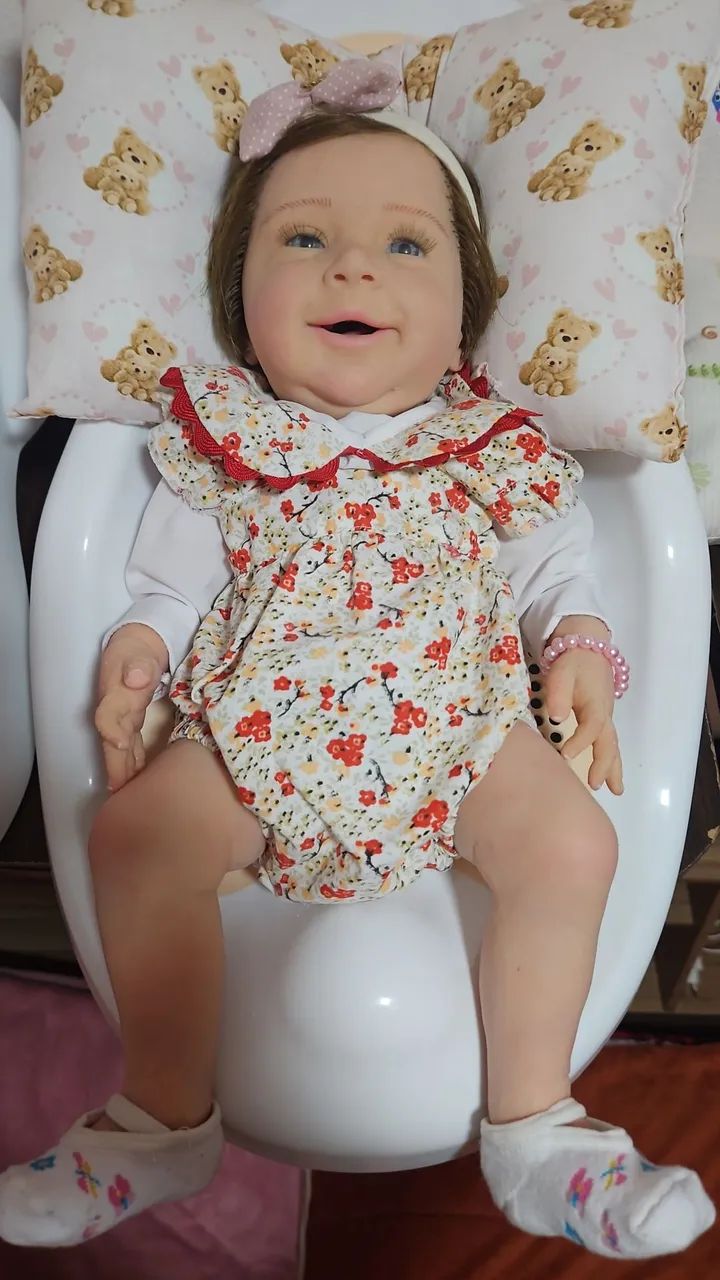 Boneca Reborn silicone sólido molinho