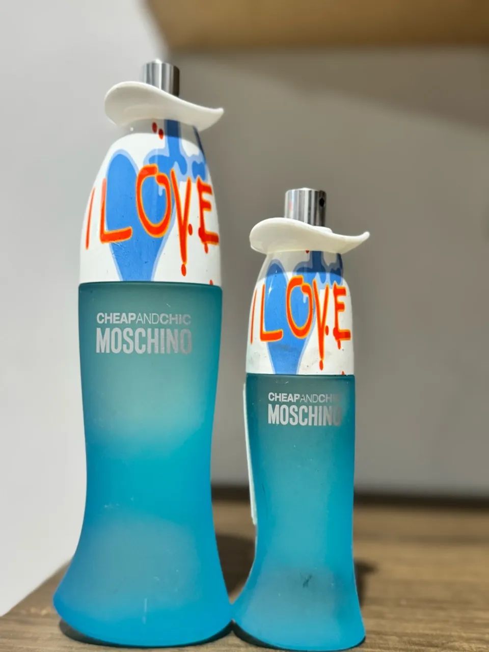 2 Perfumes Moshino
