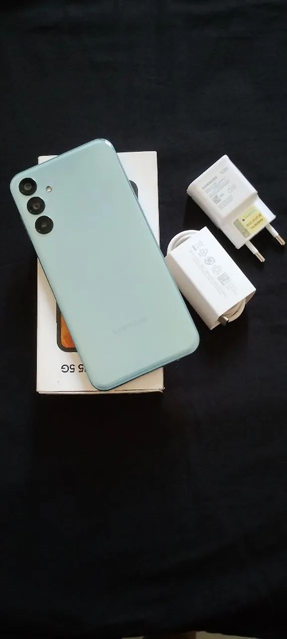 SAMSUNG GALAXY M15 7 MESES DE COMPRADO ZERADO SEM NENHUMA MARCA DE USO