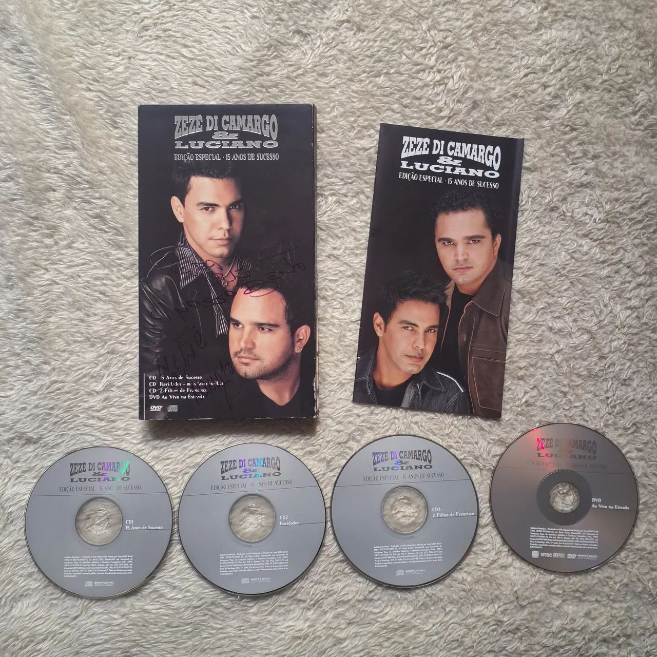 Box 3x CD e 1x DVD Zezé Di Camargo & Luciano - Edição Especial: 15 Anos de Sucesso (2006)