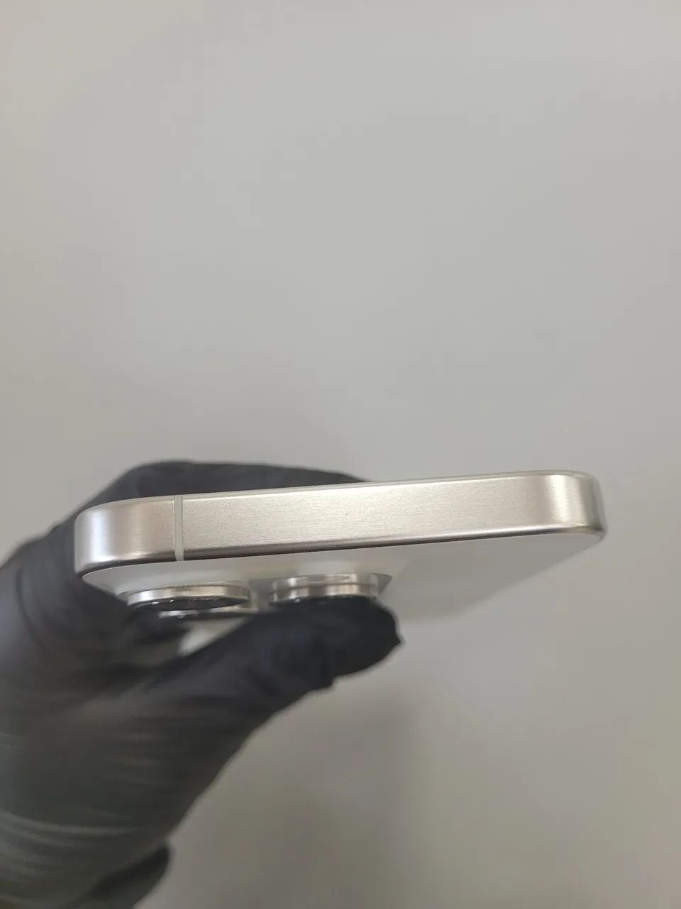 Carcaça Chassi iPhone 15 Pro Branca Original Usada Esim - Foto 4