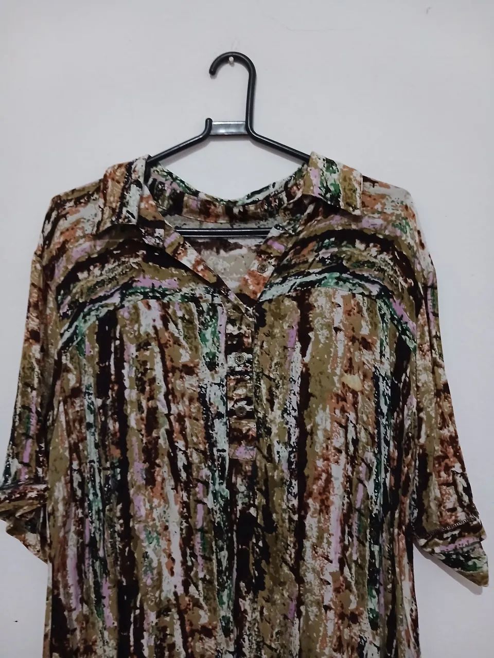 Camisa g estampada estilo anos 70/80 - Foto 2