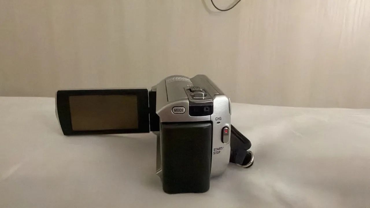 Sony Handycam DCR-SR68